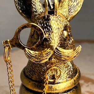 Antique-Style Rabbit Snuffer Scholar Whimsical Conversation Piece